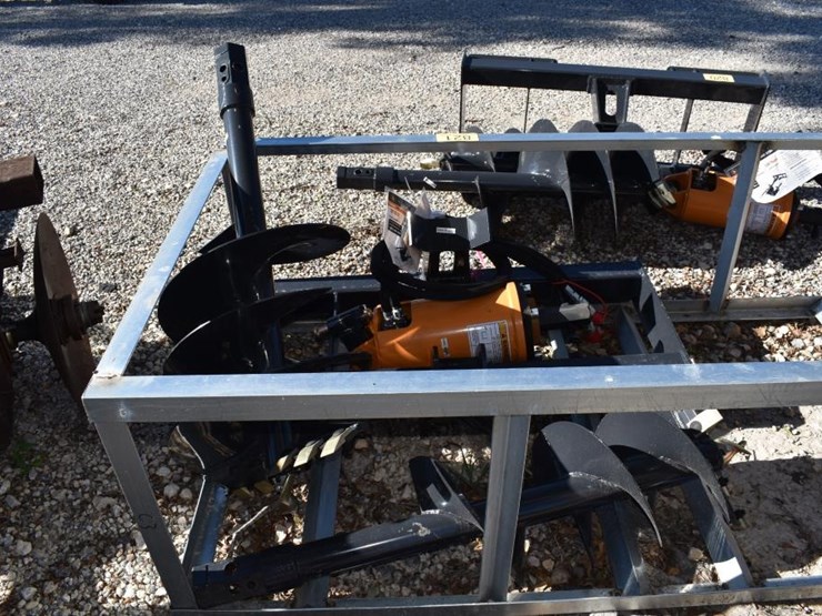 skid-steer-posthole-digger-w/-12"-and-18"-auger-image-2