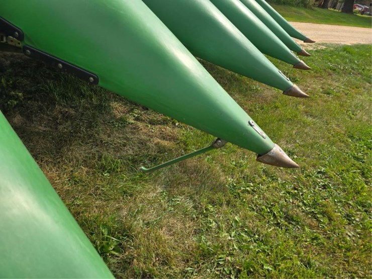 john-deere-608c-image-18