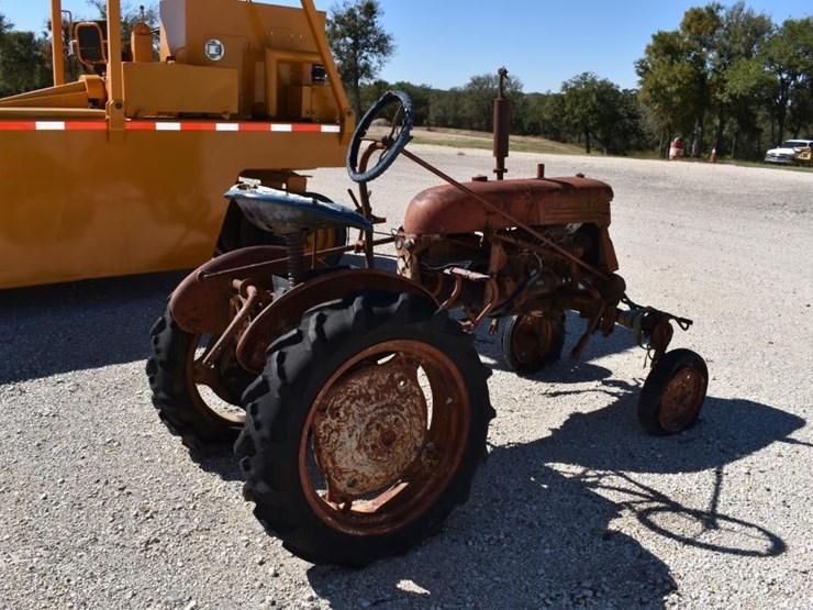 ih-f-cub-tractor-(not-running)-(serial-#-171679j)-(nk)-image-3