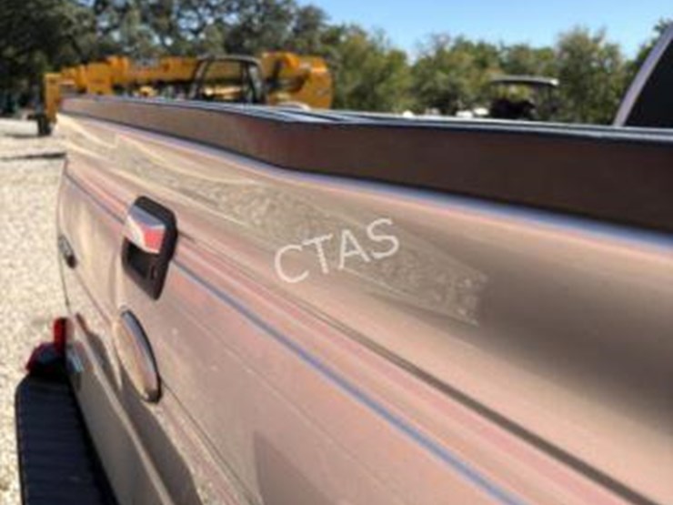 2011-ford-f150-xlt-image-13