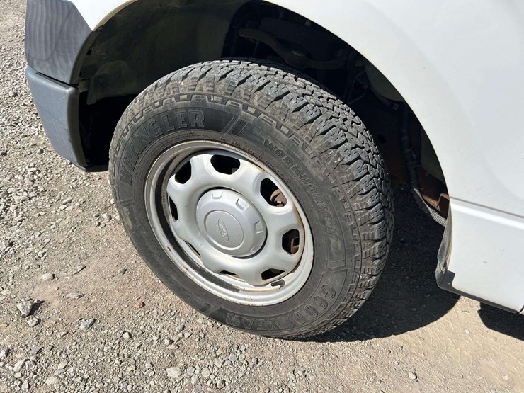 2010-ford-f150-image-19