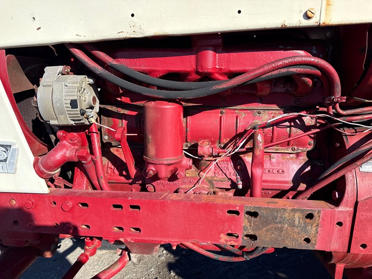 1965-international-706-image-18