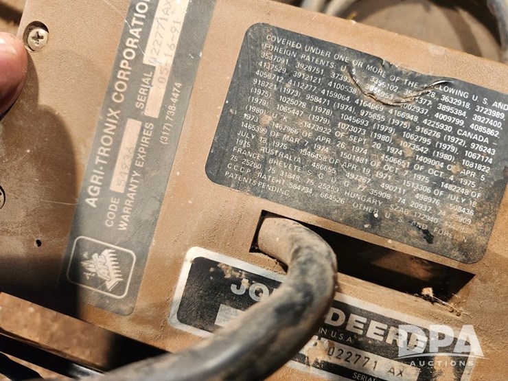 john-deere-100-image-2