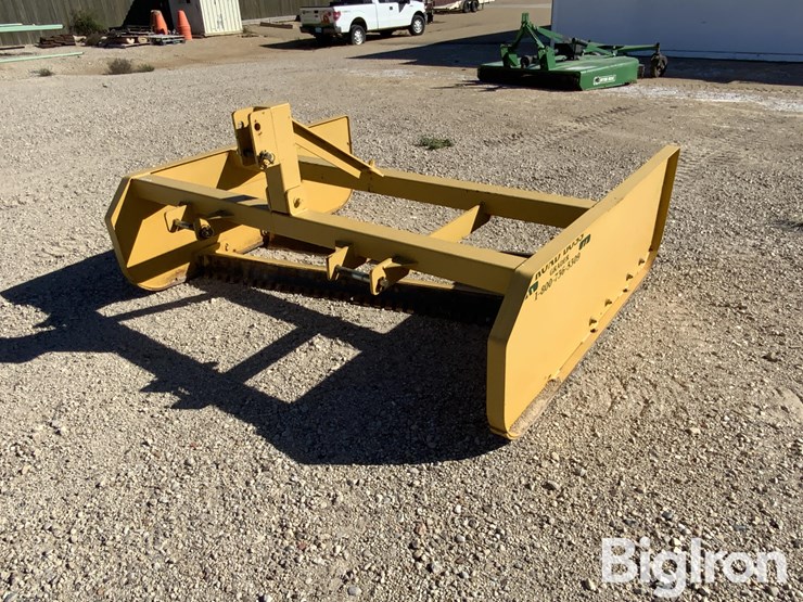 road-boss-3-pt-utility-grader-image-1