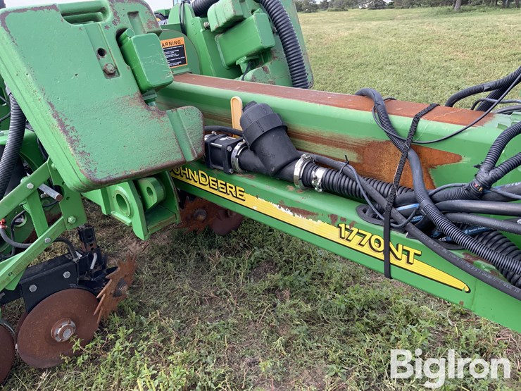 john-deere-1770nt-image-11
