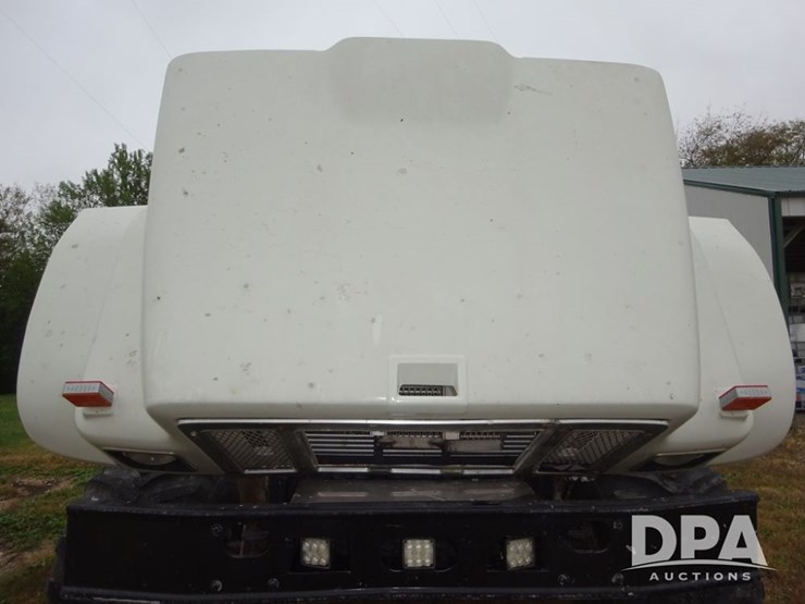 2002-international-2554-image-49