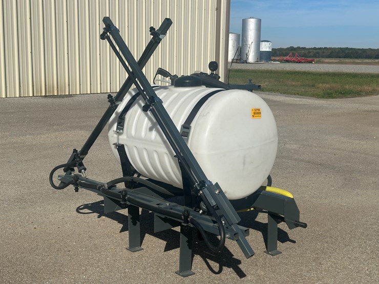 caterpillar-12-image-3