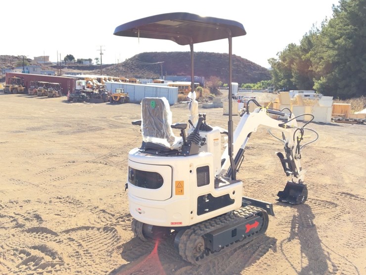 unused-2025-319blt-mini-excavator,-image-3