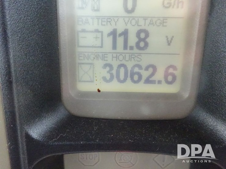 2019-case-ih-patriot-3340-image-134