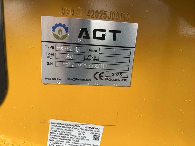 2025-agt-mx-mzt14-compact-track-loader-image-6
