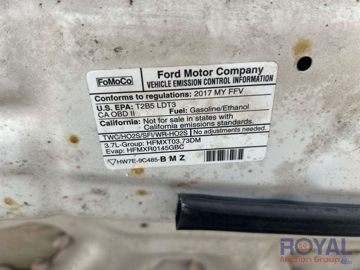 2017-ford-explorer-image-9