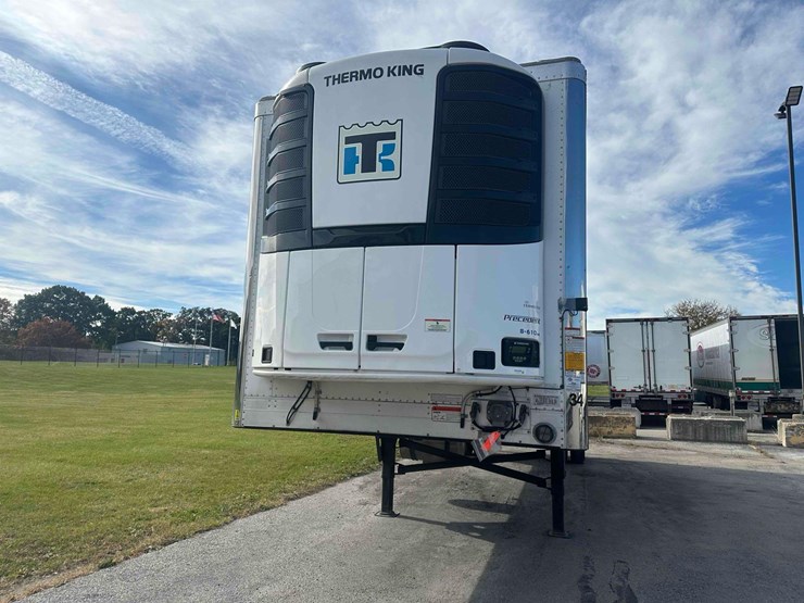 2025-utility-refrigerated-trailer-image-4
