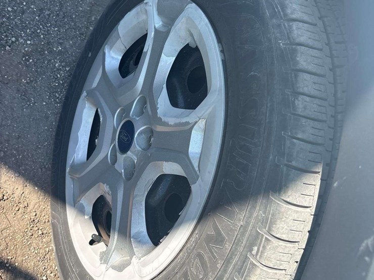 2019-ford-escape-image-28