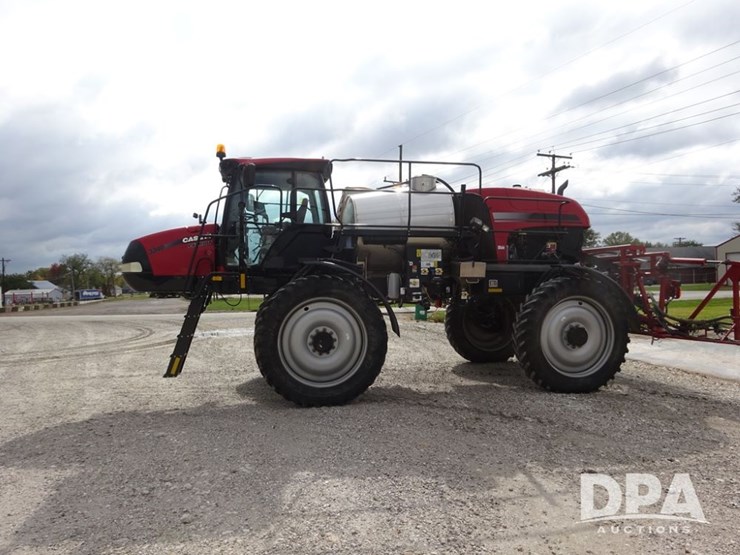 2019-case-ih-patriot-3340-image-23
