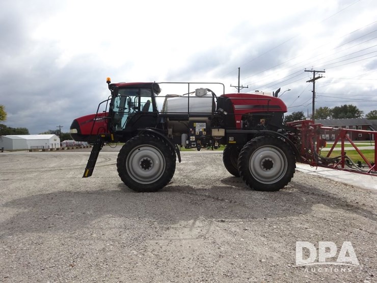 2019-case-ih-patriot-3340-image-25