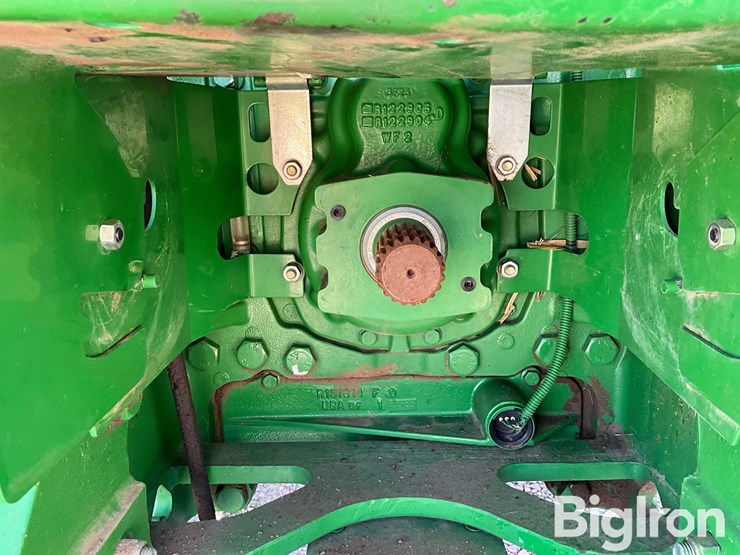 2013-john-deere-8345rt-image-11
