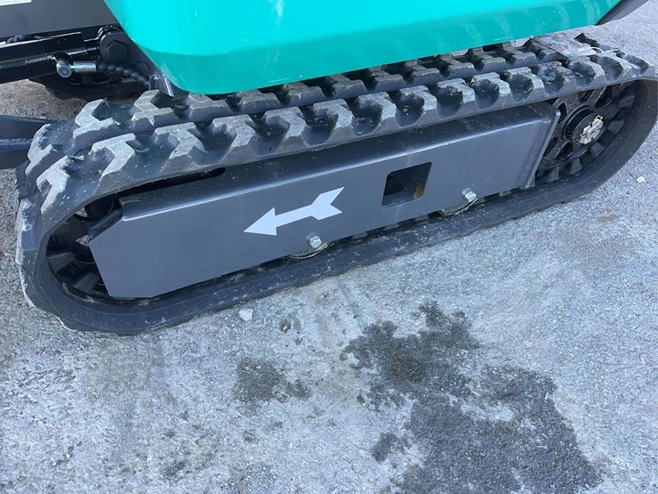 2025-cfg-qk16z-mini-excavator-image-11