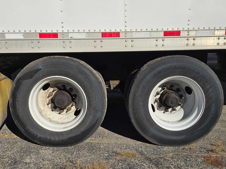 2009-great-dane-trailer-image-6