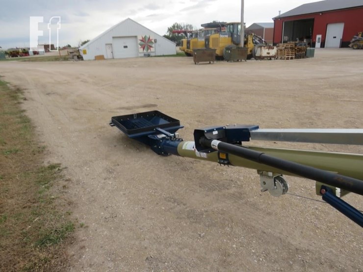 harvest-international-t842-image-6