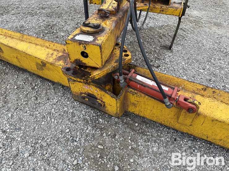 rhino-r1400-blade-image-13