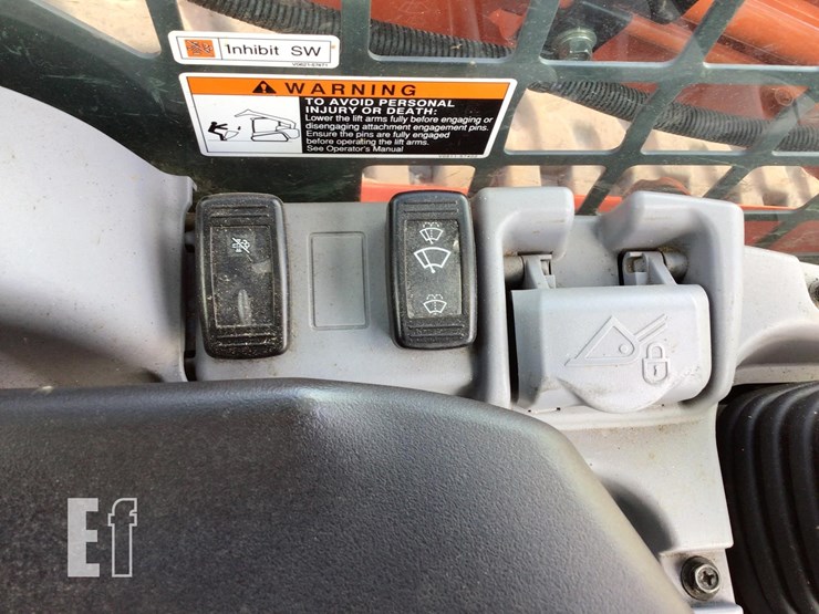 2024-kubota-svl97-2-image-15