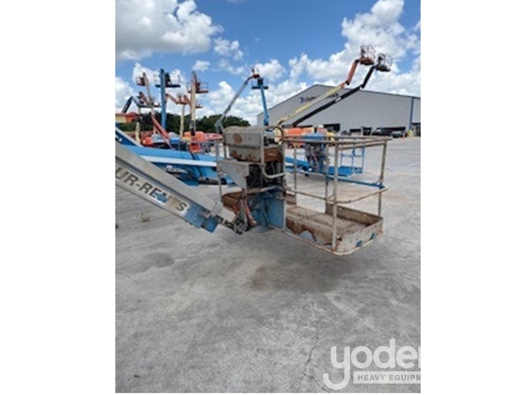 2015-genie-zx-135-image-4