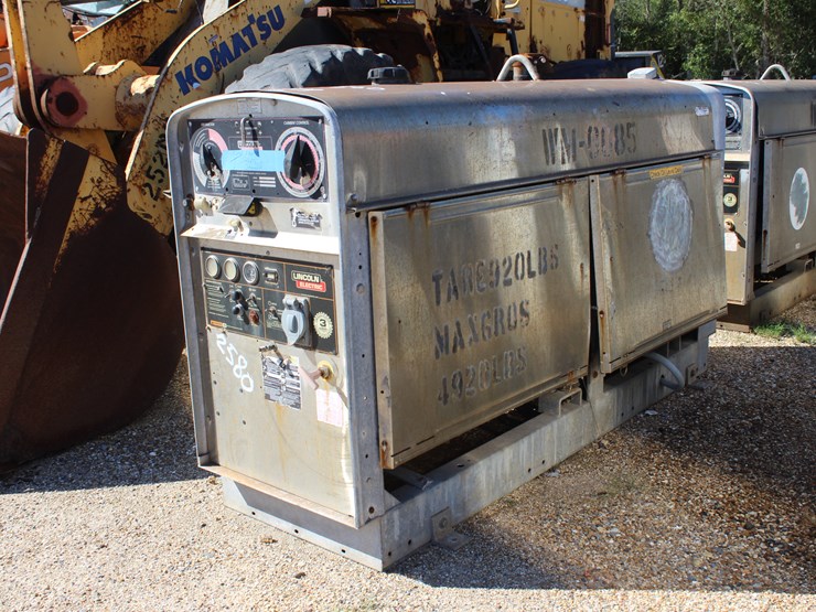 #2580-•-lincoln-400amp-welder-|-diesel-engine-image-1