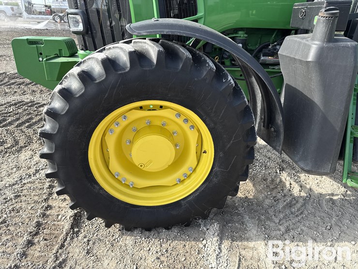 2012-john-deere-7330-image-14