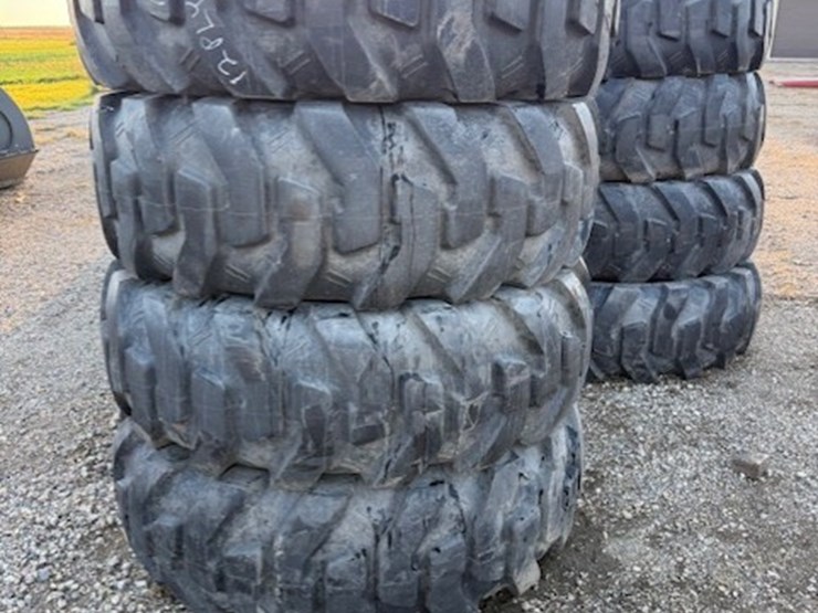 4-maxam-tires-(pd5263)-image-2