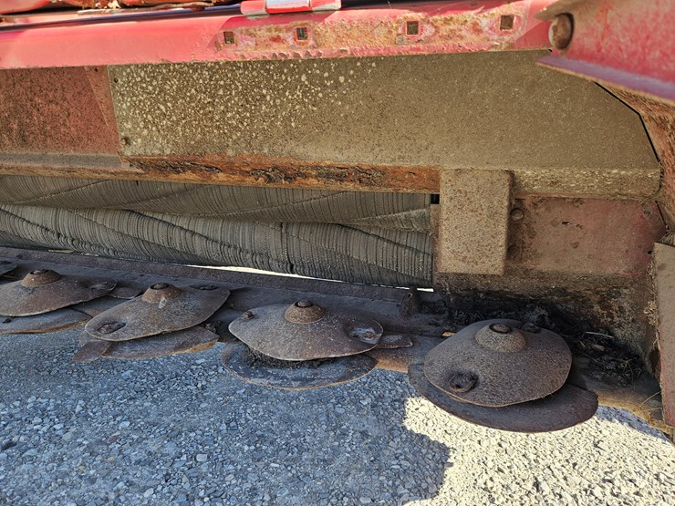 2005-new-idea-5209-image-9