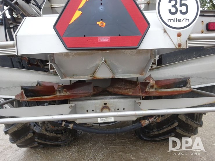 2018-john-deere-f4365-image-62