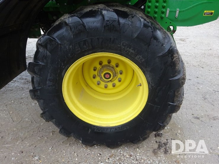2018-john-deere-f4365-image-45