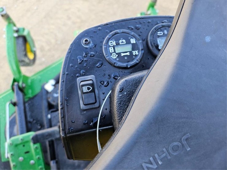 2021-john-deere-1600-turbo-image-26
