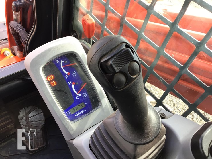 2016-kubota-svl75-2-image-16