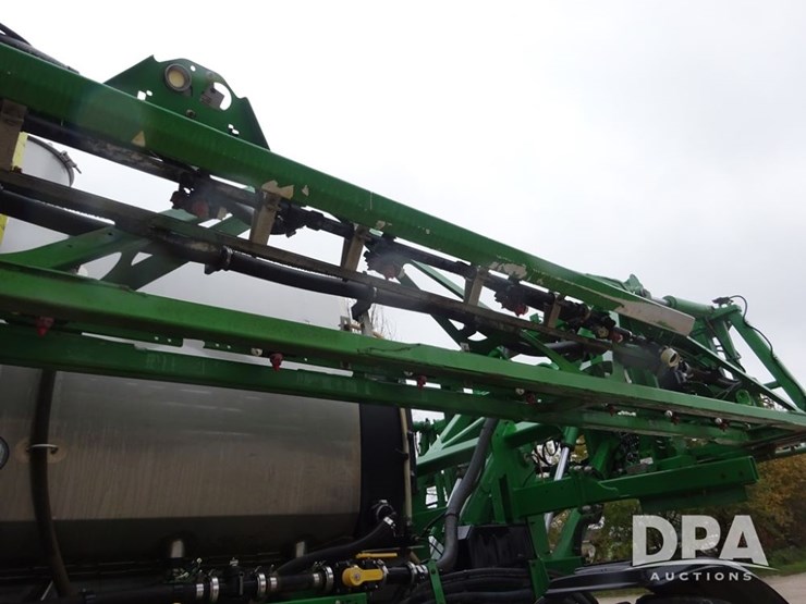 2015-john-deere-r4038-image-66