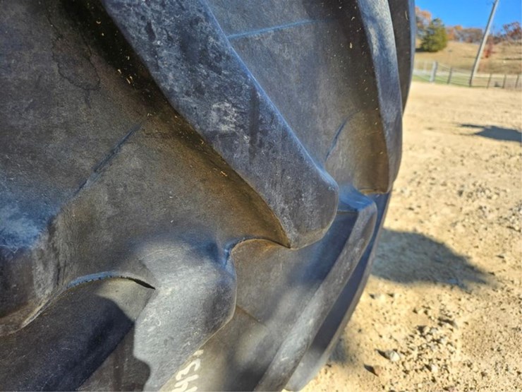 #3359-•-(2)-650r60r34-tires-image-8