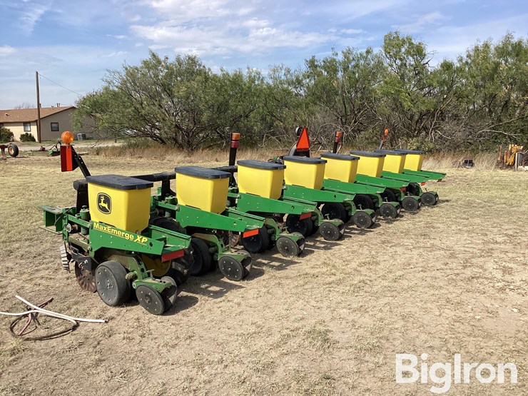 2007-john-deere-1700-image-7