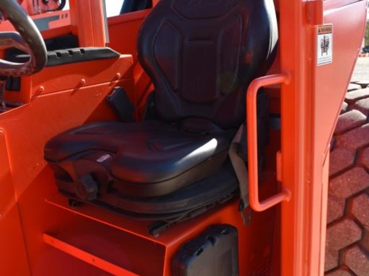 jlg-10054-forklift-(serial-#-0160080012)-(showing-appx-4,296-hours,-up-to-t-image-14