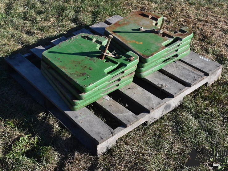 john-deere-suitcase-weights-image-4