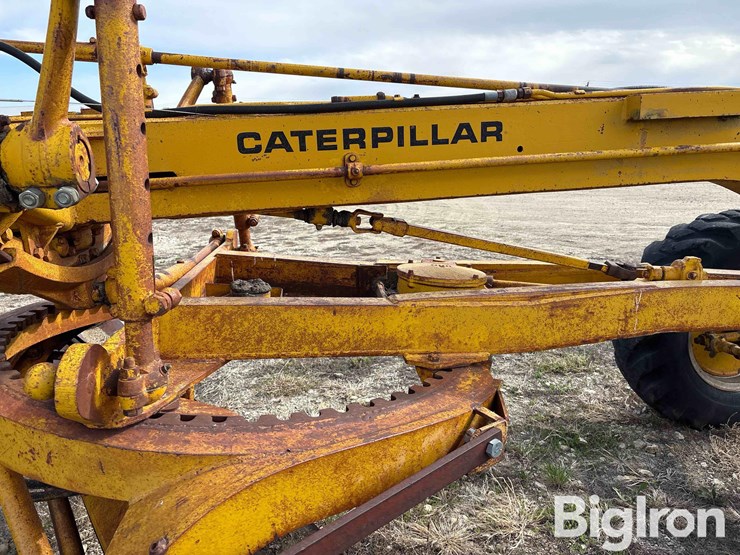 1958-caterpillar-12-image-13