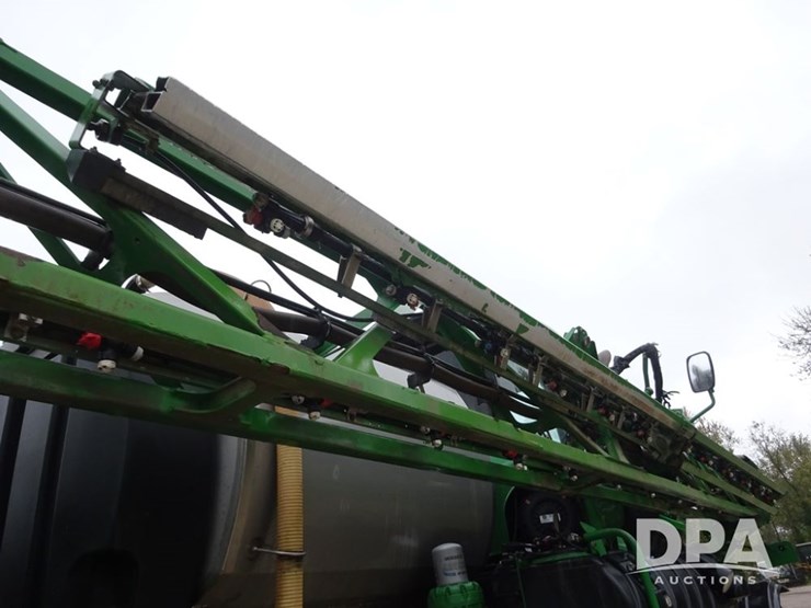 2017-john-deere-r4038-image-78