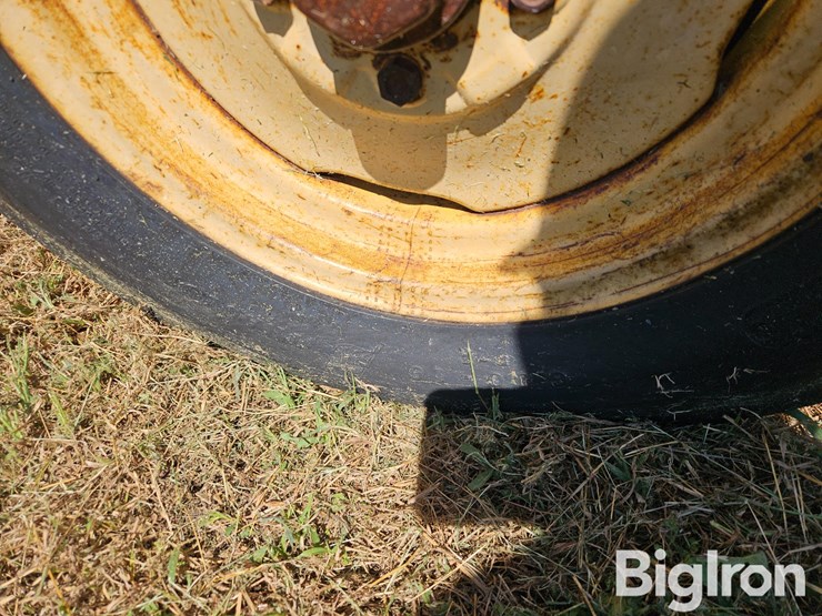 massey-ferguson-44-image-17