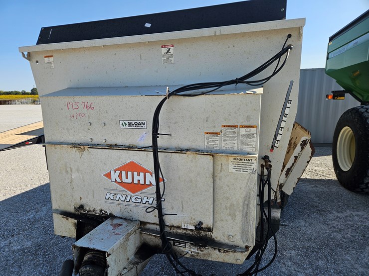 kuhn-knight-8132-image-3