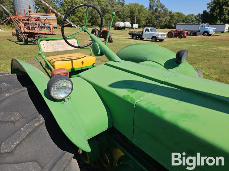1949-john-deere-r-image-13