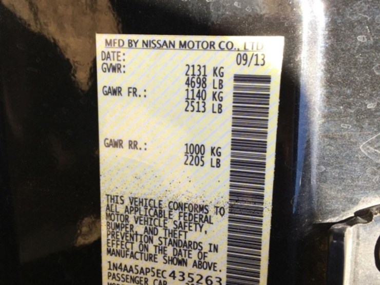 2014-nissan-maxima-sedan,-image-13