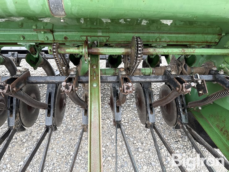 john-deere-8000-image-12