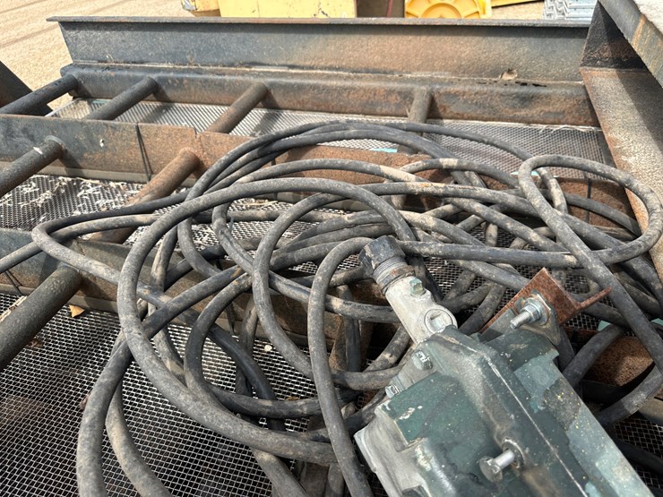 #2797-•-shaker-screen-image-29