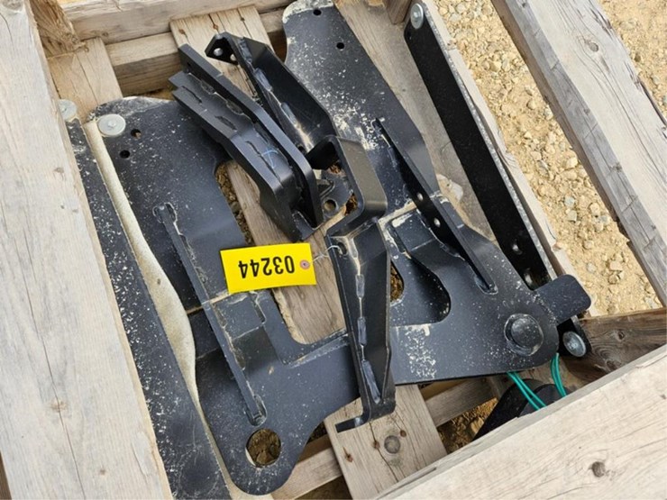 mahindra-2645-image-7