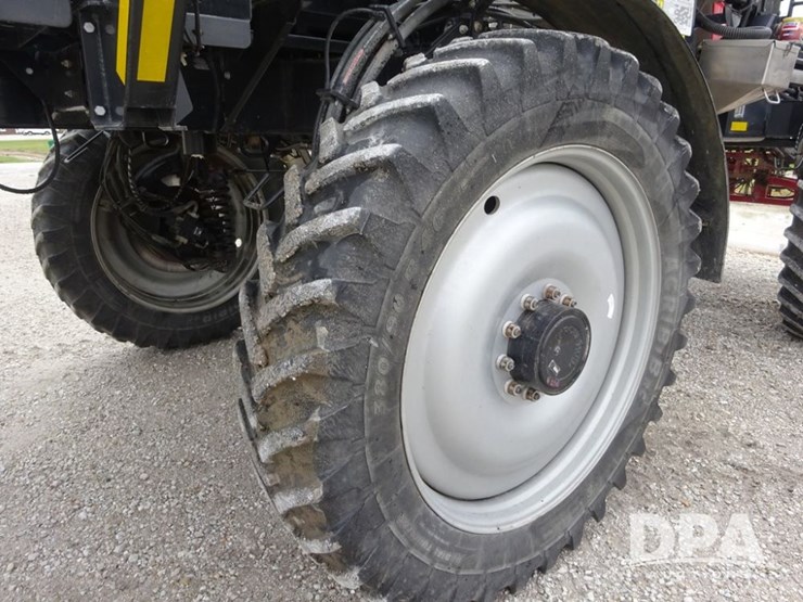 2019-case-ih-patriot-3340-image-75