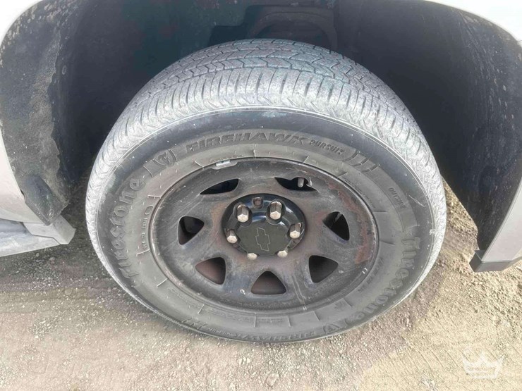 2016-chevrolet-tahoe-image-22